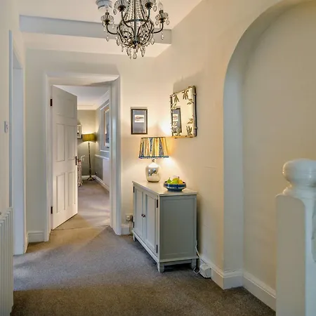 بيت للعطل 3 Bed In 94925 ليك سايد