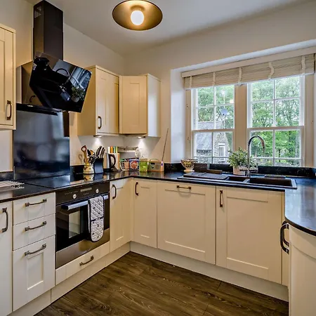 3 Bed In 94925